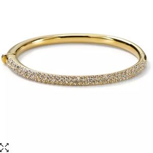 Nadri
Triple Row Bangle